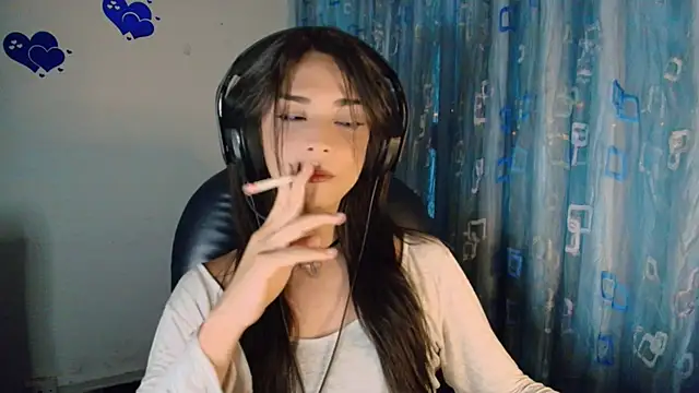 Dollbehavior  online show from 15, 11, 2025