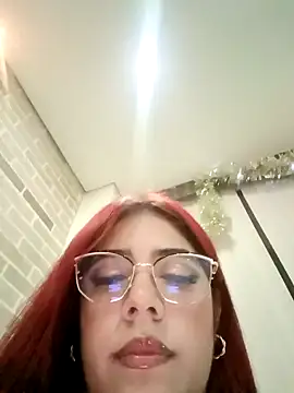 Rousse Collinss online show from 25, 12, 2024