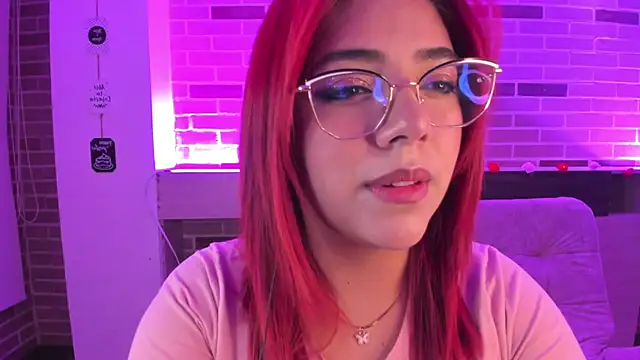 Rousse Collinss online show from 5, 2, 2025