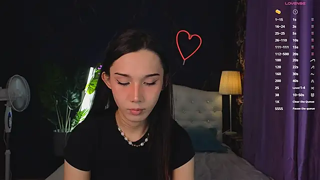 Kaia Sunshine Mia online show from 20, 1, 2025