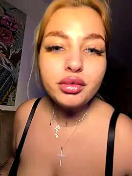 Snapshot of AllysonK chatting on 7, 1, 2026 AllysonK online show from 7, 1, 2026