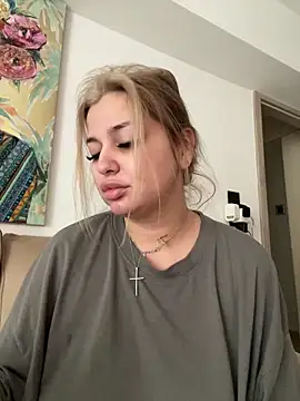 Snapshot of AllysonK chatting on 21, 2, 2026 AllysonK online show from 21, 2, 2026