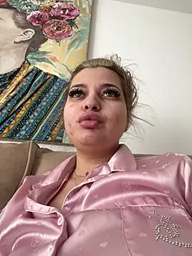 Snapshot of AllysonK chatting on 27, 2, 2026 AllysonK online show from 27, 2, 2026