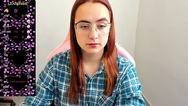 Snapshot of maryluna95 chatting on 11, 2, 2025 maryluna95 online show from 11, 2, 2025