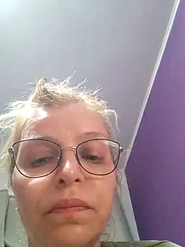 Snapshot of BritneyHudson chatting on 13, 2, 2026 BritneyHudson online show from 13, 2, 2026