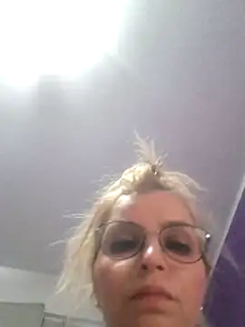 Snapshot of BritneyHudson chatting on 21, 2, 2026 BritneyHudson online show from 21, 2, 2026