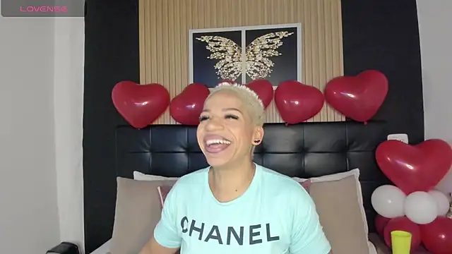 summer night  online show from 16, 2, 2025