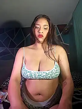 Snapshot of Susan-Rumie chatting on 16, 12, 2024 Susan-Rumie online show from 16, 12, 2024