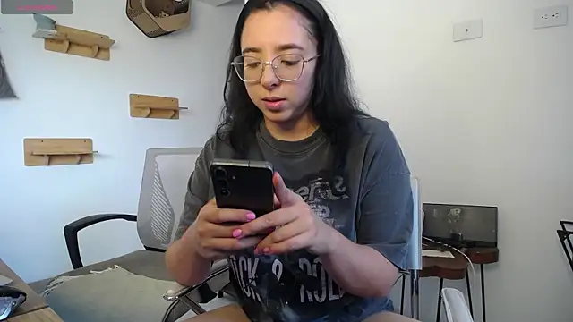 Snapshot of Abii_26 chatting on 9, 7, 2026 Abii 26 online show from 9, 7, 2026