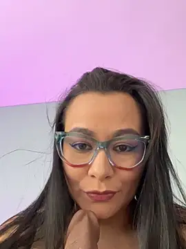 Snapshot of sharon_leone26 chatting on 15, 3, 2026 sharon leone26 online show from 15, 3, 2026