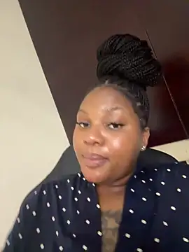 Renee-18 online show from 16, 3, 2025