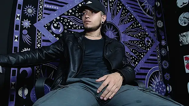 Dicaprioo  online show from 29, 1, 2025