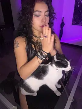 Snapshot of _Gothiccbitch_ chatting on 25, 2, 2026 Gothiccbitch online show from 25, 2, 2026