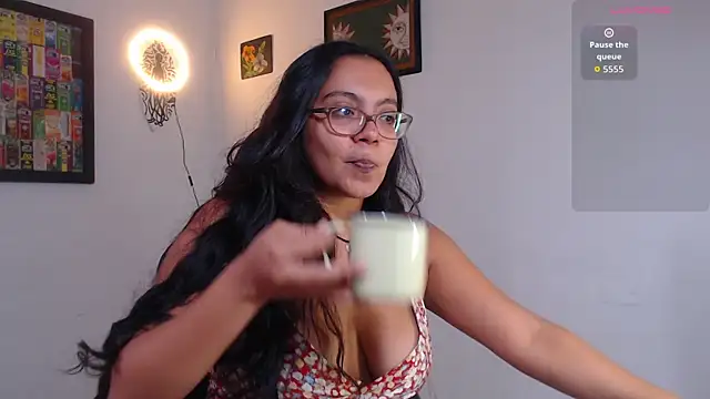 Snapshot of Rachell__420 chatting on 5, 7, 2026 Rachell 420 online show from 5, 7, 2026