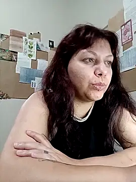 bbyedarling online show from 10, 9, 2025