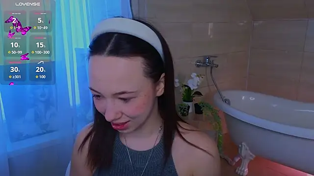 Hayle Hill online show from 14, 3, 2026