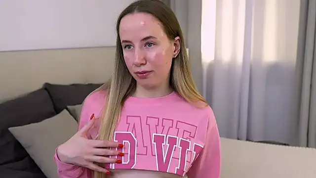 Cassie Kelman online show from 13, 10, 2025