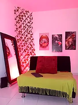 Snapshot of ARTHUR_MINI chatting on 30, 9, 2025 ARTHUR MINI online show from 30, 9, 2025