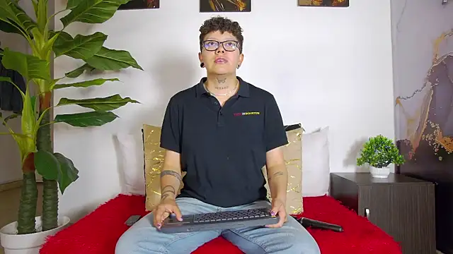 alex noa online show from 2, 2, 2026