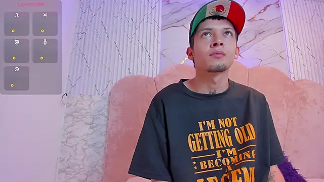 Snapshot of kendalltaylorr chatting on 26, 1, 2025 kendalltaylorr online show from 26, 1, 2025