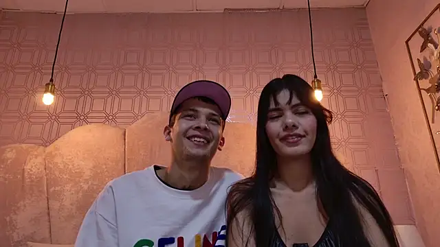 Snapshot of kendalltaylorr chatting on 22, 10, 2025 kendalltaylorr online show from 22, 10, 2025