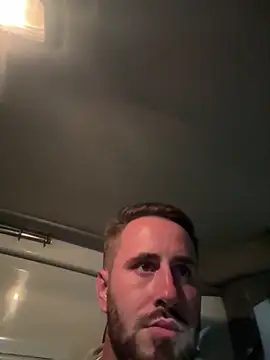 Snapshot of GeoGeorgee chatting on 9, 9, 2025 GeoGeorgee online show from 9, 9, 2025