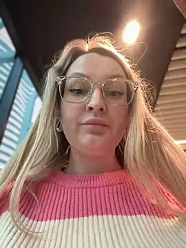 Snapshot of Teya_moon_ chatting on 15, 1, 2025 Teya moon online show from 15, 1, 2025