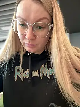 Snapshot of Teya_moon_ chatting on 26, 1, 2025 Teya moon online show from 26, 1, 2025