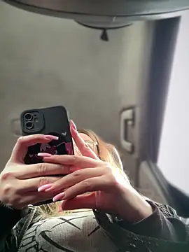 Snapshot of Teya_moon_ chatting on 20, 3, 2025 Teya moon online show from 20, 3, 2025