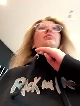 Snapshot of Teya_moon_ chatting on 11, 1, 2026 Teya moon online show from 11, 1, 2026