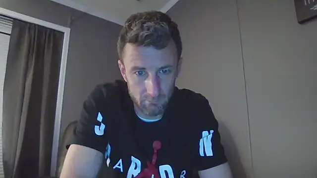 Snapshot of HungStud4You chatting on 23, 3, 2025 HungStud4You online show from 23, 3, 2025