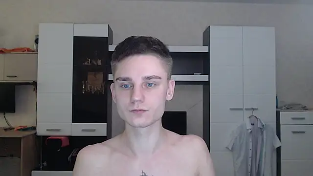 angryzan online show from 25, 12, 2024