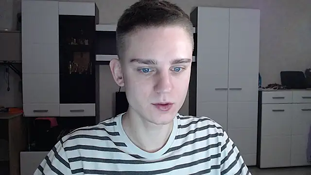 angryzan online show from 17, 1, 2025