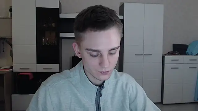 angryzan online show from 4, 2, 2025