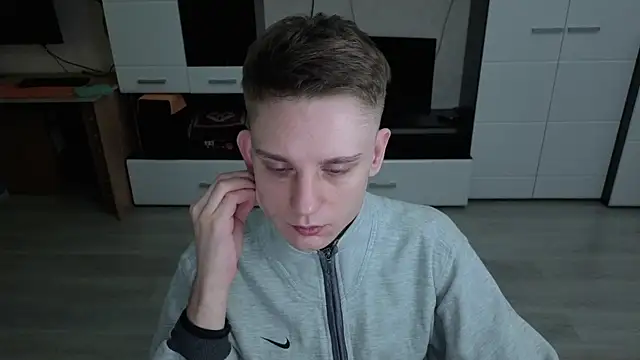 angryzan online show from 15, 1, 2026