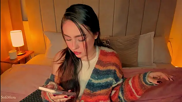 SofiMeza online show from 10, 1, 2025