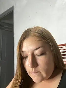 Snapshot of Sofia_Queen17 chatting on 12, 10, 2025 Sofia Queen17 online show from 12, 10, 2025