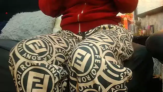 hairy pussywet online show from 19, 12, 2024