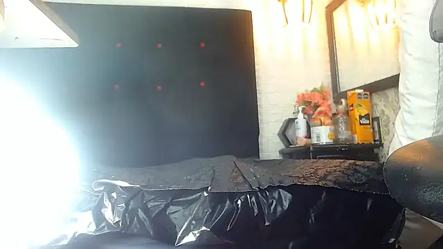 hairy pussywet online show from 21, 12, 2024