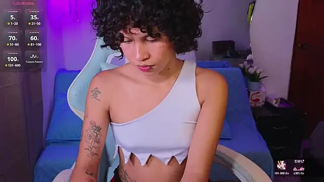 Peggy Funn online show from 3, 12, 2025