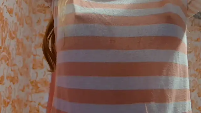 strawberrysmoothie online show from 26, 10, 2025