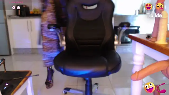 LaraReinaDelSol online show from 10, 3, 2025