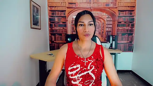 khiara moretti online show from 5, 12, 2024