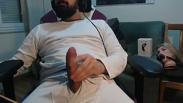 master4subslut online show from 5, 2, 2025