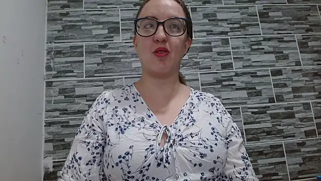 Venus Santana online show from 2, 5, 2026