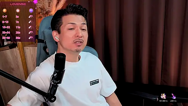 Snapshot of HARU-outdoor-x chatting on 19, 10, 2025 HARU-outdoor-x online show from 19, 10, 2025