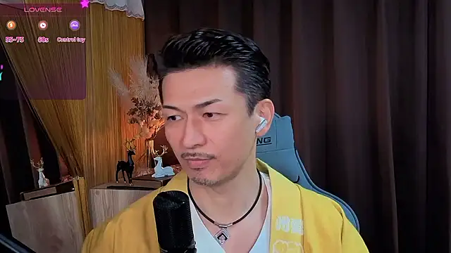 Snapshot of HARU-outdoor-x chatting on 31, 10, 2025 HARU-outdoor-x online show from 31, 10, 2025