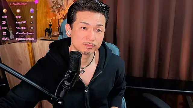 Snapshot of HARU-outdoor-x chatting on 14, 11, 2025 HARU-outdoor-x online show from 14, 11, 2025