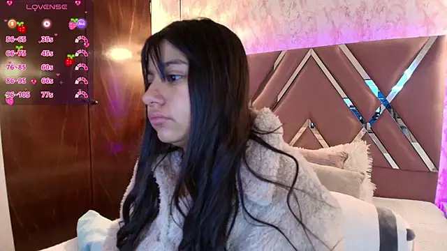 Snapshot of Miaa_Smiith1 chatting on 1, 2, 2025 Miaa Smiith1 online show from 1, 2, 2025