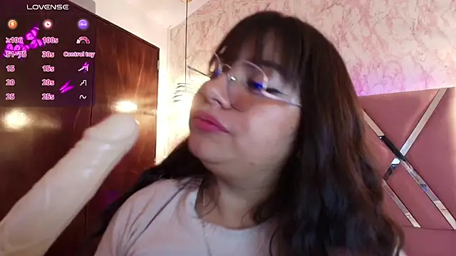 Snapshot of Miaa_Smiith1 chatting on 24, 2, 2025 Miaa Smiith1 online show from 24, 2, 2025